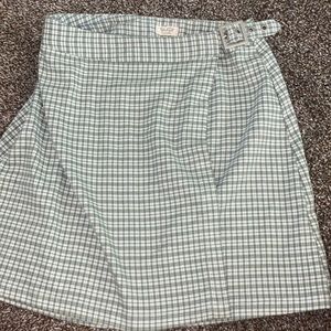 Brandy Melville, green skirt with buckle